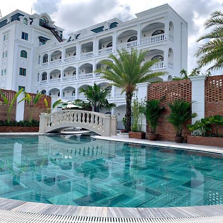Thuan Phat Hotel Soc Trang Bagian luar foto