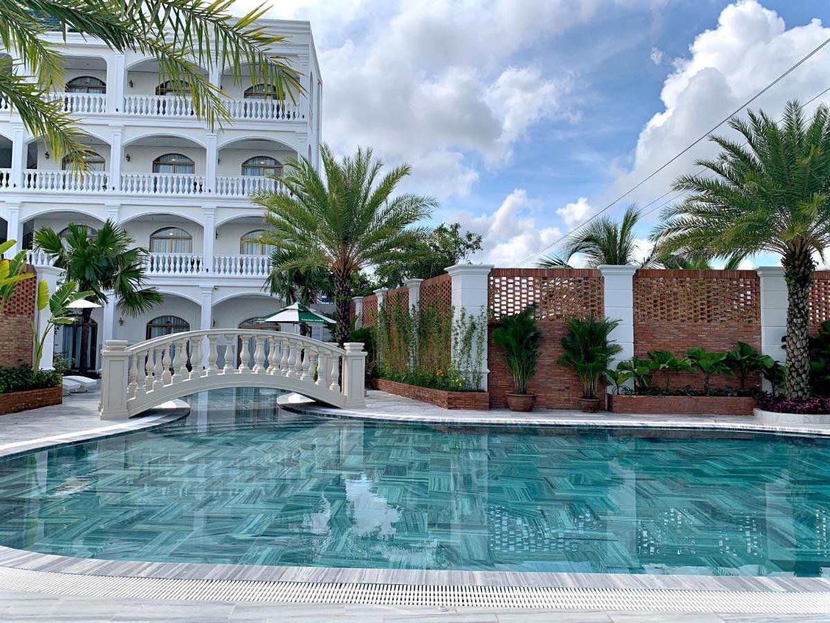 Thuan Phat Hotel Soc Trang Bagian luar foto