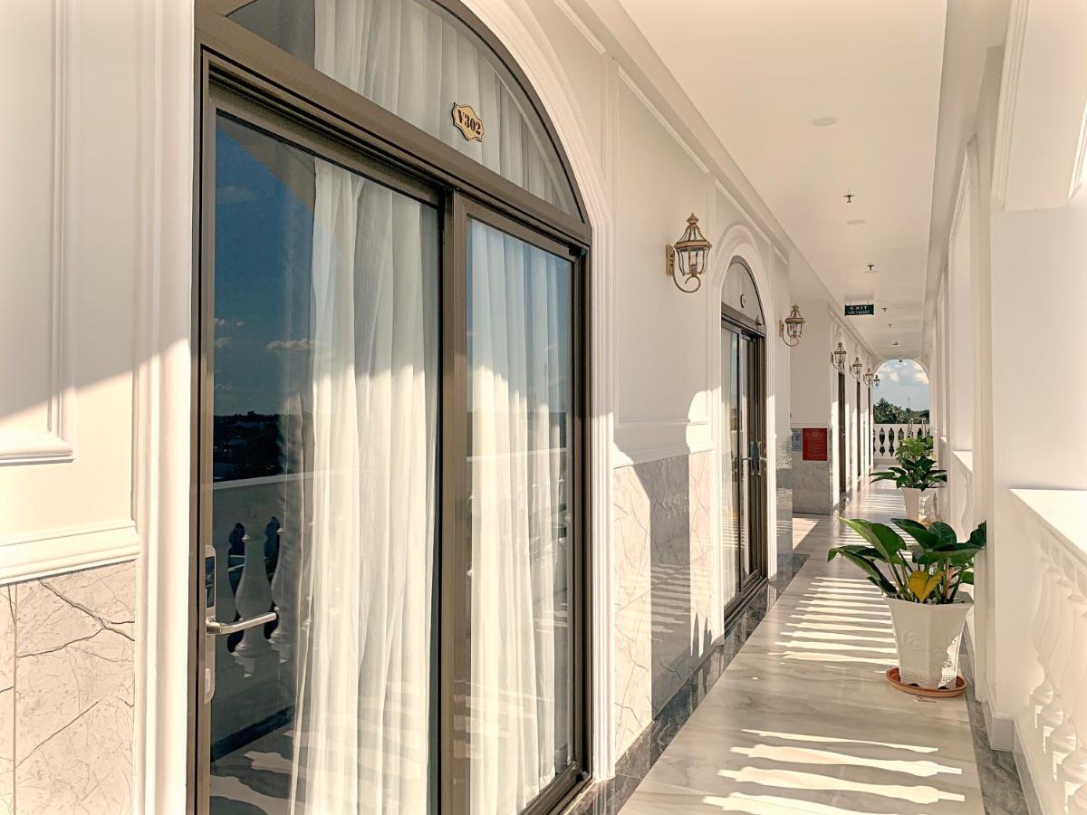 Thuan Phat Hotel Soc Trang Bagian luar foto