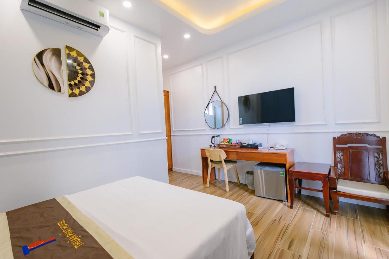 Thuan Phat Hotel Soc Trang Bagian luar foto