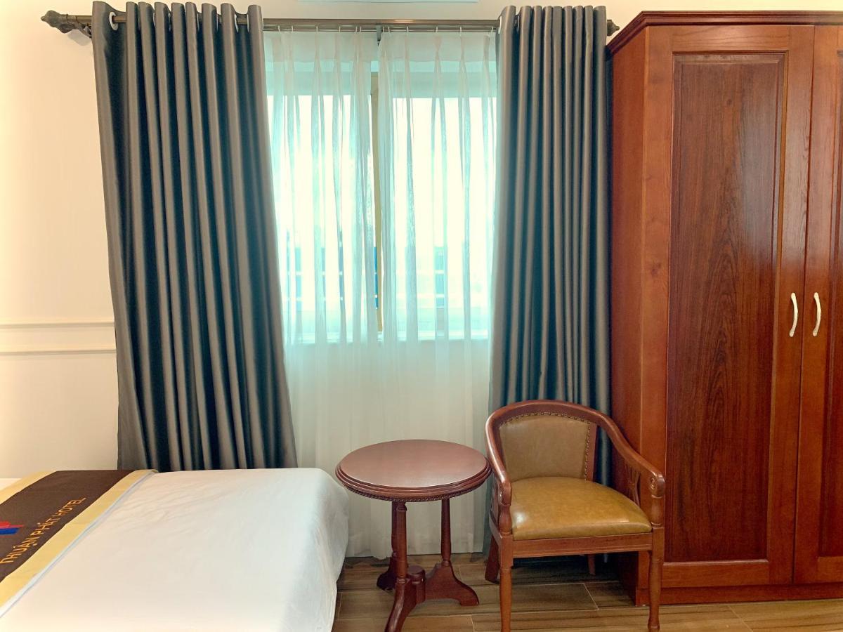Thuan Phat Hotel Soc Trang Bagian luar foto
