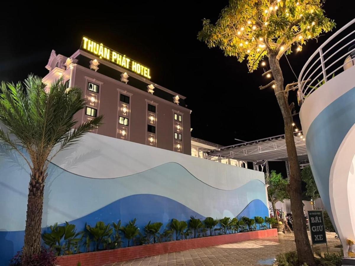 Thuan Phat Hotel Soc Trang Bagian luar foto