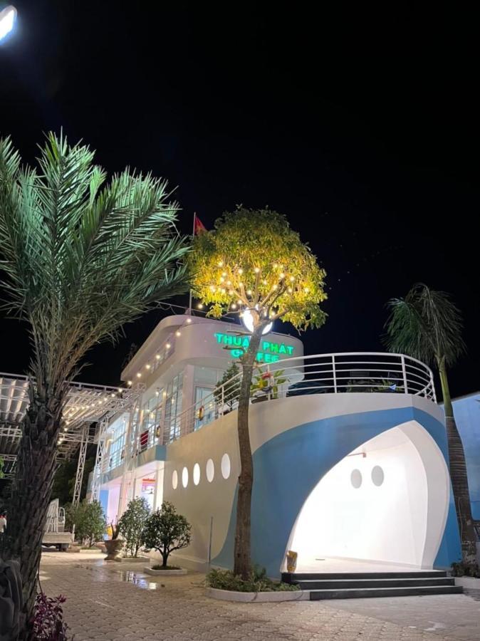Thuan Phat Hotel Soc Trang Bagian luar foto