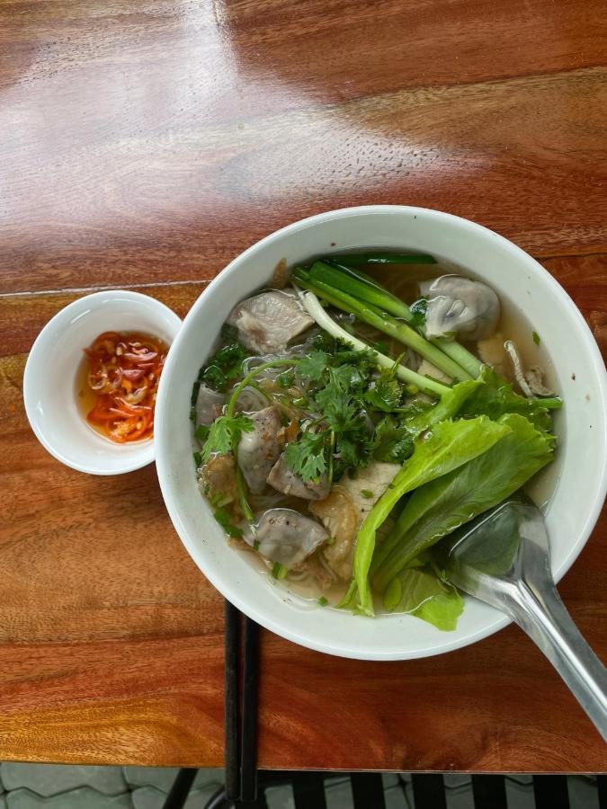 Thuan Phat Hotel Soc Trang Bagian luar foto
